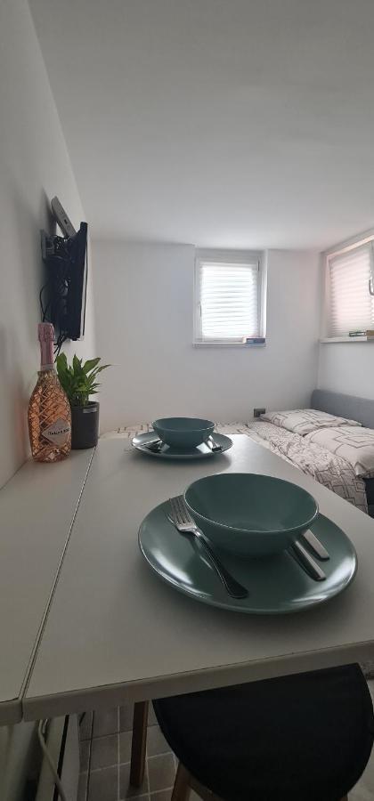 Apartment Roberta Ζάγκρεμπ Εξωτερικό φωτογραφία